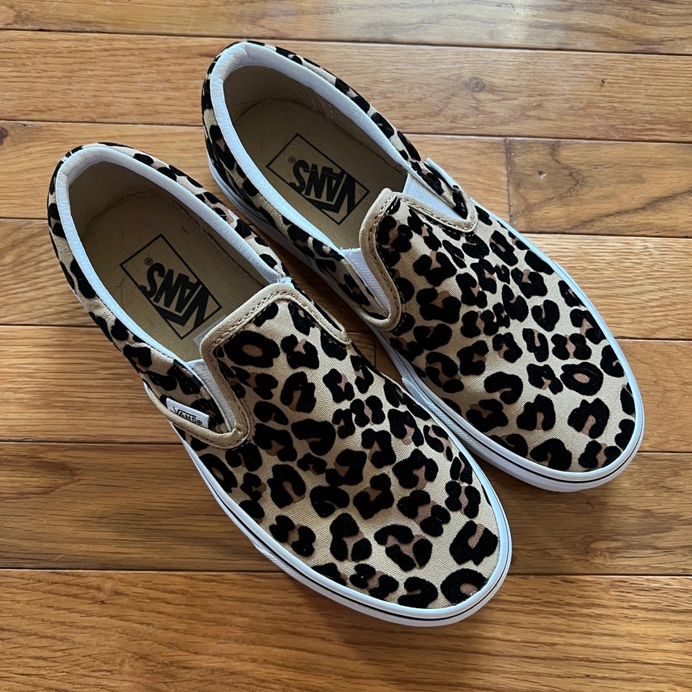 VANS slip-ons